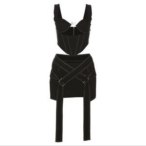 Two piece set size medium